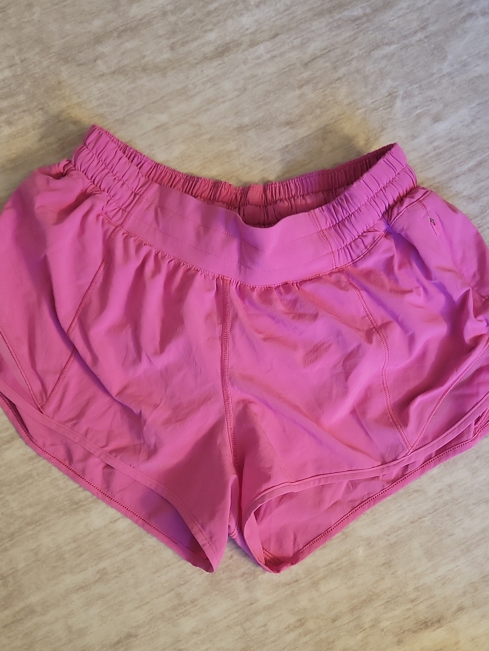 Lululemon Women’s Pink  Shorts. Size 6